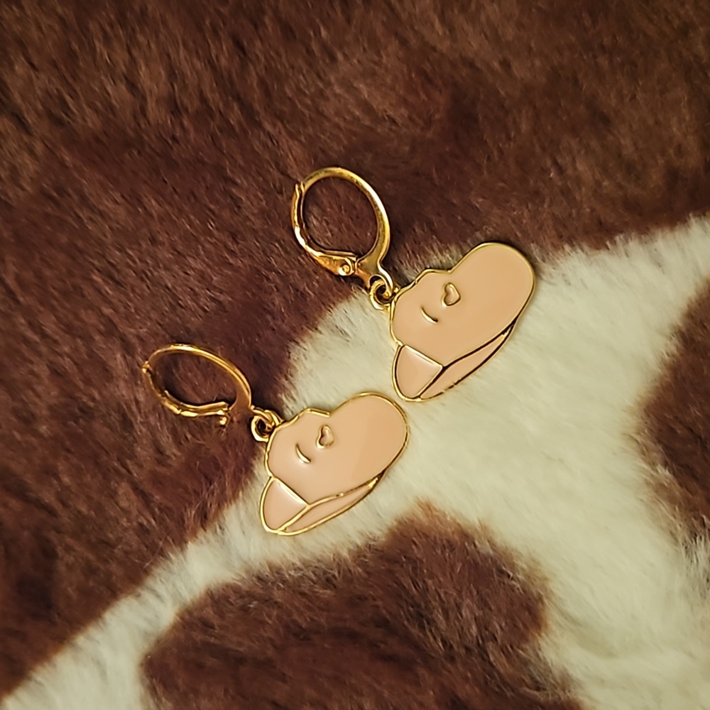 Cowgirl Energy Earrings - Dolly